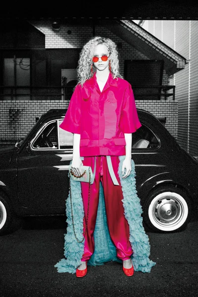 Look 1